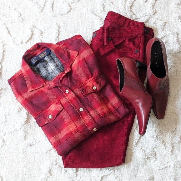 Rock and Republic Burgundy Berry red corduroy pants, size 4 - Picture 4 of 7